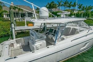 40ft Intrepid Yacht For Sale