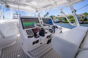 40ft Intrepid Yacht For Sale