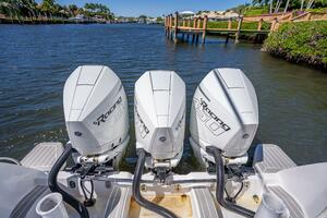 40ft Intrepid Yacht For Sale