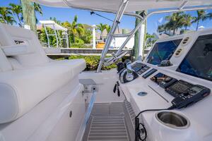 40ft Intrepid Yacht For Sale