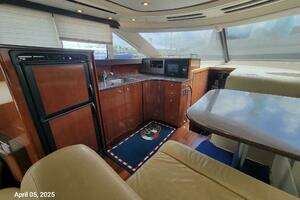 2011 Meridian 441 Sedan thumbnail 24