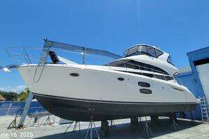 2011 Meridian 441 Sedan thumbnail 28