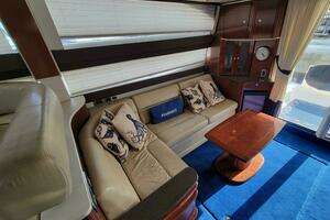 2011 Meridian 441 Sedan thumbnail 19