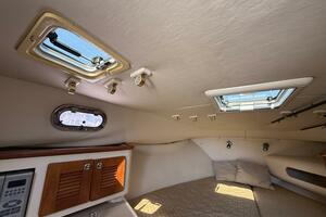 35ft Pursuit Yacht For Sale