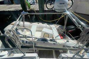 2004 Beneteau Oceanis 473 thumbnail 21