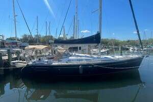2004 Beneteau Oceanis 473 thumbnail 1