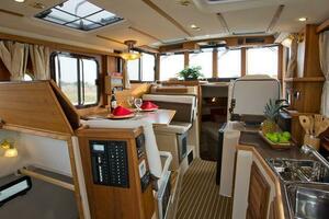 R 31 CB Luxury Edition 31ft Ranger Tugs Yacht For Sale