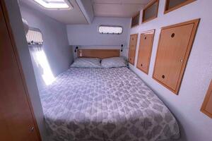 ENDLESS SUMMER 40ft Admiral Yacht For Sale