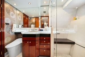 SWEET ESCAPE 130ft Christensen Yacht For Sale