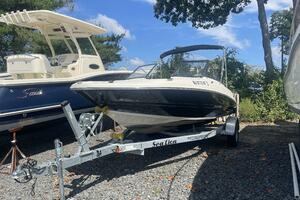 19ft Stingray Yacht For Sale