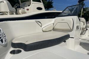 19ft Stingray Yacht For Sale