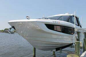  2022 Galeon 325 GTO Yacht For Sale in Brick NJ