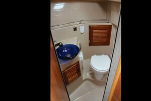 SHAKE N BAKE 28ft Cutwater Yacht For Sale