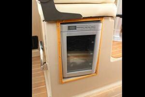 SHAKE N BAKE 28ft Cutwater Yacht For Sale
