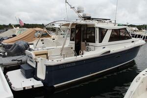 SHAKE N BAKE 28ft Cutwater Yacht For Sale