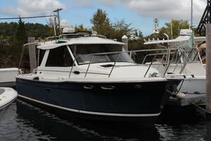 SHAKE N BAKE 28ft Cutwater Yacht For Sale