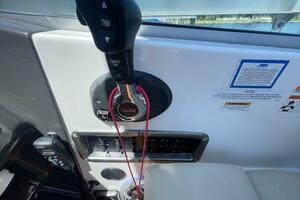 295 30ft Monterey Yacht For Sale