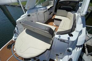 295 30ft Monterey Yacht For Sale