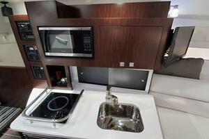 295 30ft Monterey Yacht For Sale