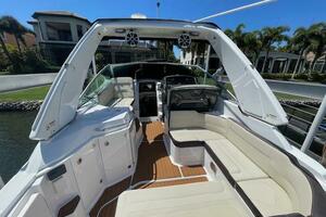295 30ft Monterey Yacht For Sale