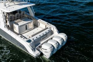 SMOKE SHOW 42ft Boston Whaler Yacht For Sale