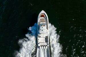 2021 Boston Whaler 420 Outrage thumbnail 16