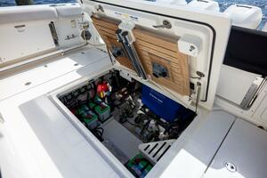 SMOKE SHOW 42ft Boston Whaler Yacht For Sale