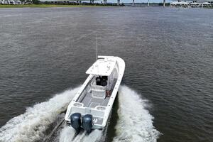 33ft SeaHunter Yacht For Sale