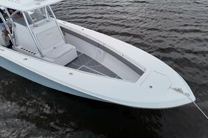33ft SeaHunter Yacht For Sale