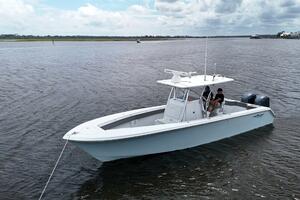 33ft SeaHunter Yacht For Sale