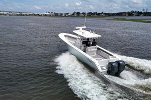 33ft SeaHunter Yacht For Sale