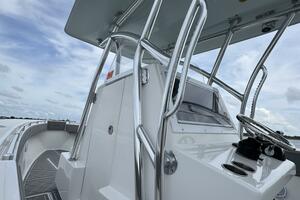 33ft SeaHunter Yacht For Sale