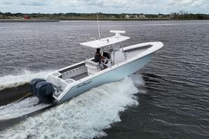33ft SeaHunter Yacht For Sale