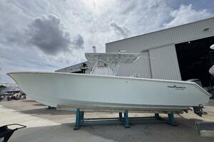 33ft SeaHunter Yacht For Sale