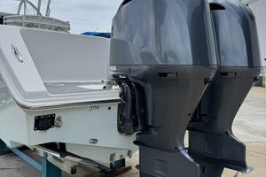 33ft SeaHunter Yacht For Sale