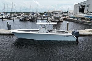 33ft SeaHunter Yacht For Sale