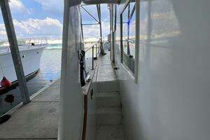 1981 Sea Ranger 45 Raised Pilot House thumbnail 8