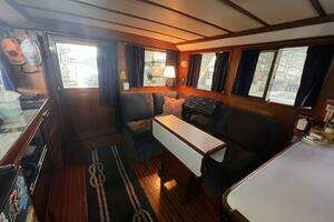 1981 Sea Ranger 45 Raised Pilot House thumbnail 14