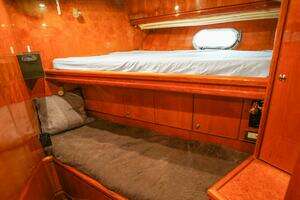 2001 Motor Yacht 82MY thumbnail 41