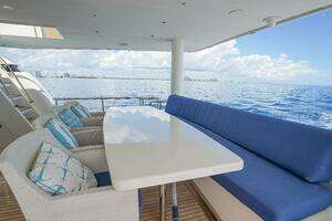 2001 Motor Yacht 82MY thumbnail 14