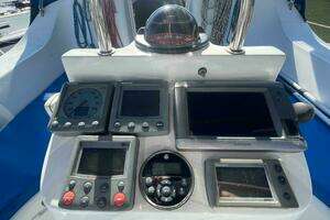 2006 Beneteau 393 thumbnail 11