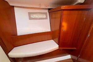 2006 Beneteau 393 thumbnail 16