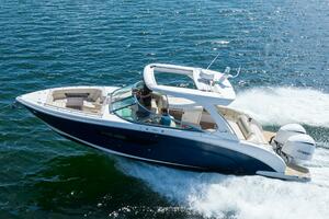 33ft Regal Yacht For Sale