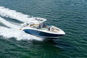 33ft Regal Yacht For Sale
