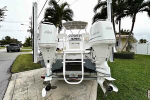 26ft Twin Vee Yacht For Sale