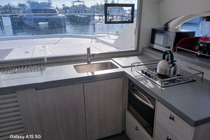ANDIAMO 2020 Robertson & Caine Leopard 43 PC Yacht For Sale in Marsh Harbor 