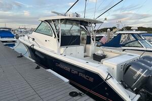 38ft Pursuit Yacht For Sale