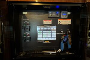 A Day in the Life 36ft Sea Ray Yacht For Sale