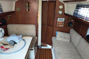Bella Blu 31ft Niagara Yacht For Sale
