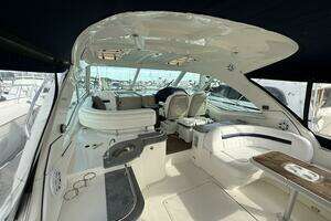 2006 Sea Ray 48 Sundancer thumbnail 11